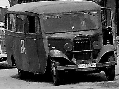 ROYEPlaceQG1940détail.jpg