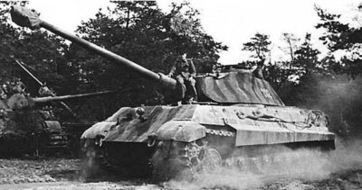 PanzerVI_TigerII_Porsche1.sized.jpg