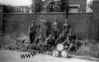 15_02100_st_quentin_may_1940_wh10.jpg
