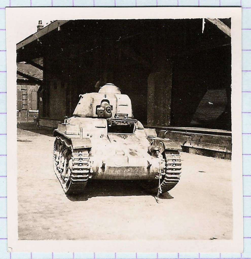 R35 hirson.jpg