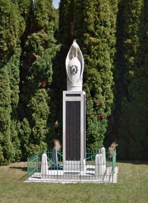 Monument croisement route D1, de Soissons àChateau Thierry et D1240 vers Buzancy.JPG