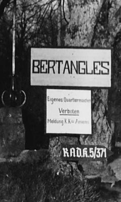 Bertangles panneau 1940.jpg