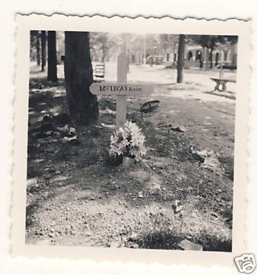 Tombe 12.jpg