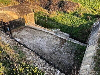 image2.jpg