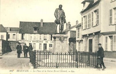 BEAUVAIS Statue d'Ernest GERARD.jpg