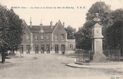 MOUY STATUE DUC DE MOUCHY 2.jpg