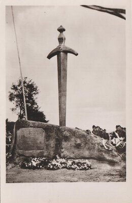 Leuilly-sous-Coucy monument aux morts de la 7e division d'infanterie.jpg