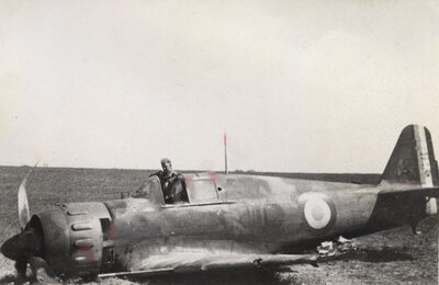 bloch 152 n° 120 GC II-10 Vervins 14 mai 1940 - 2.jpg