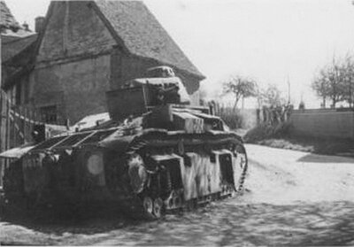 Char D2 JEMMAPES 19ème BCC 9 Juin 1940 Mont Saint-Adrien - 2.jpg