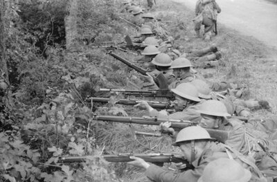 The_British_Expeditionary_Force_(BEF)_in_France_1939-1940_F4529.jpg