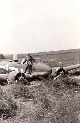 Potez 631 n° 146 ECN IV-13 27 mai 1940 - 2.jpg
